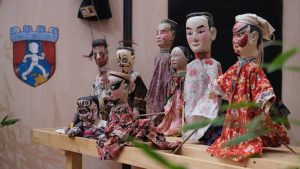 Exposition La Guilde du Castelet — scénographie de marionnettes du monde (photo 17)