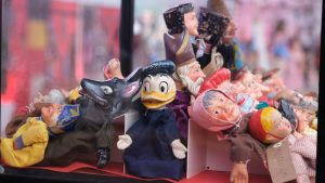 Exposition La Guilde du Castelet — scénographie de marionnettes du monde (photo 22)