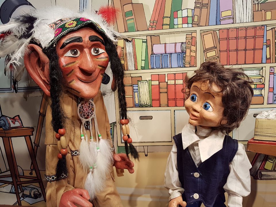 Marionnette ventriloque elfe garçon knille living puppets -W829 dans  Marionnette ventriloque